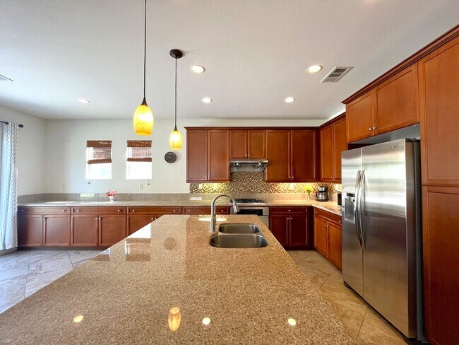 Building Photo - 7143 Leighton Dr
