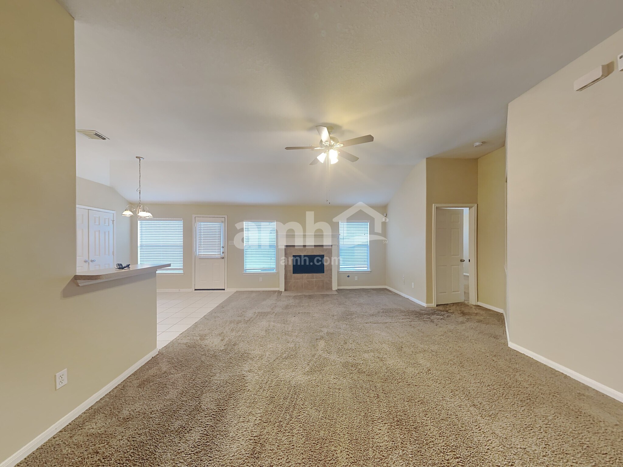 Building Photo - 30611 S Sulphur Creek Dr