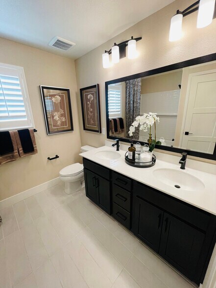 Building Photo - 1533 Blackfish Wy