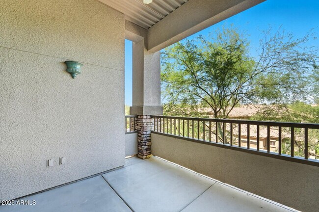 Building Photo - 5450 E Deer Valley Dr