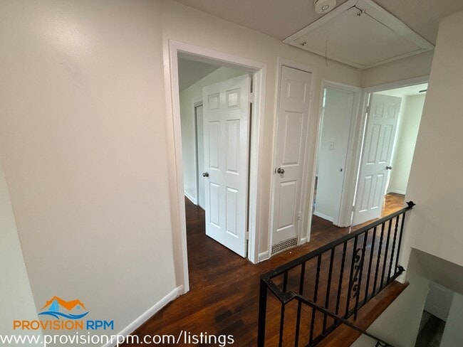 Building Photo - 1609 Riverwood Rd