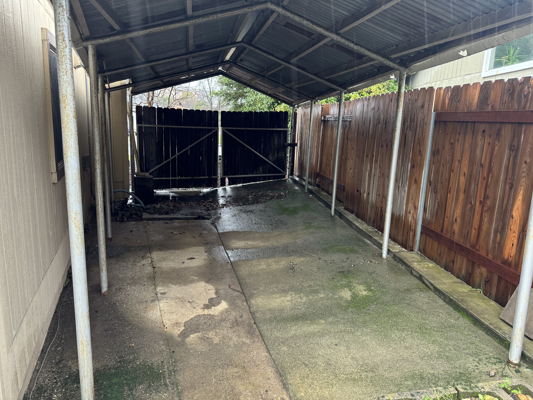 Building Photo - 1143 Grouse Dr