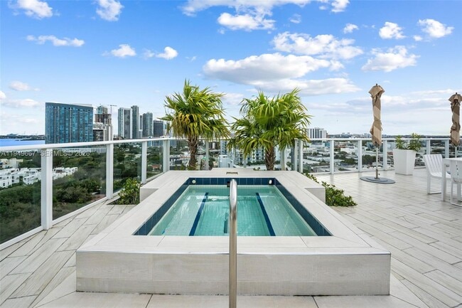 Building Photo - 4250 Biscayne Blvd