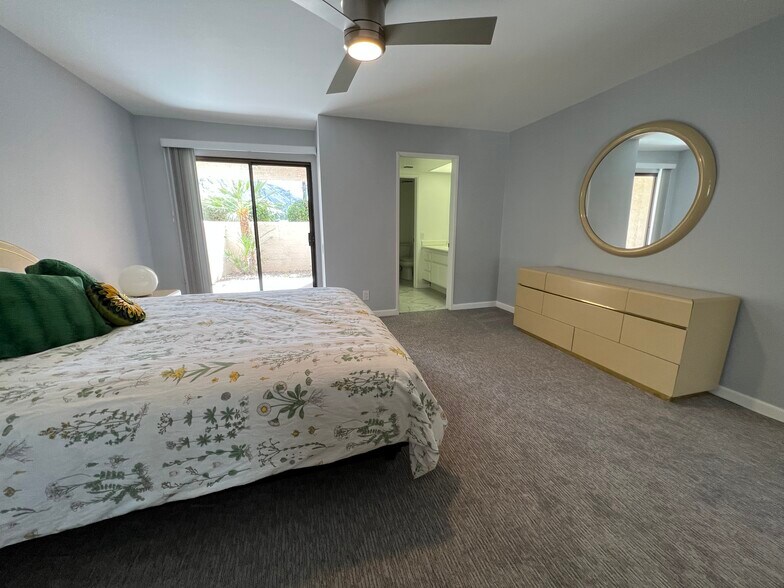 bedroom 2 - 2017 Normandy Ct