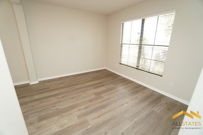 Building Photo - 401 Savannah Preserve Loop