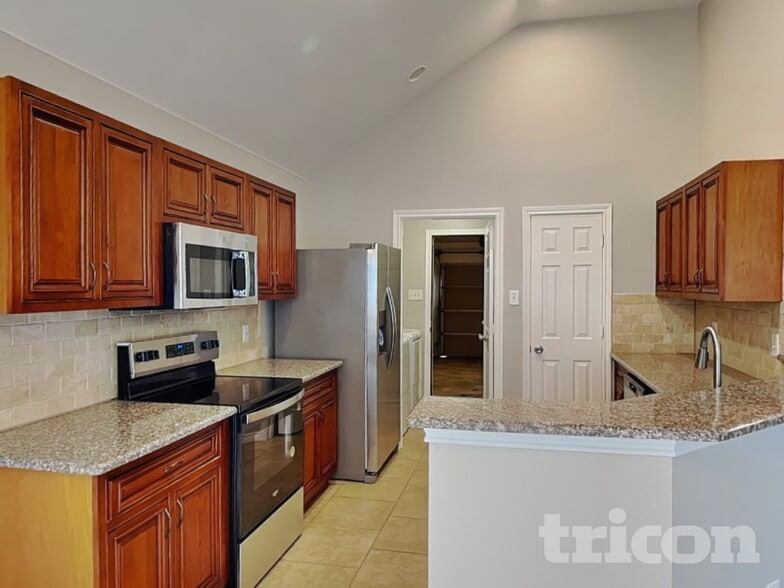Building Photo - 5337 Warm Springs Trail