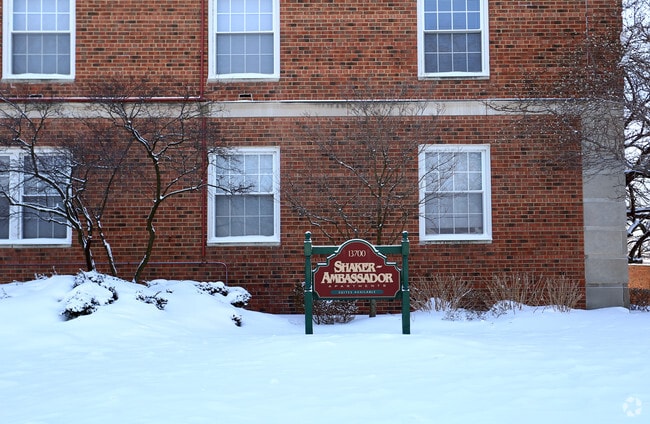 Building Photo - The Ambassador