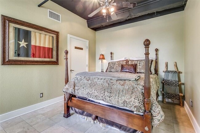 Building Photo - Beautiful 1 Bed- 1 Bath in Houston Place L...
