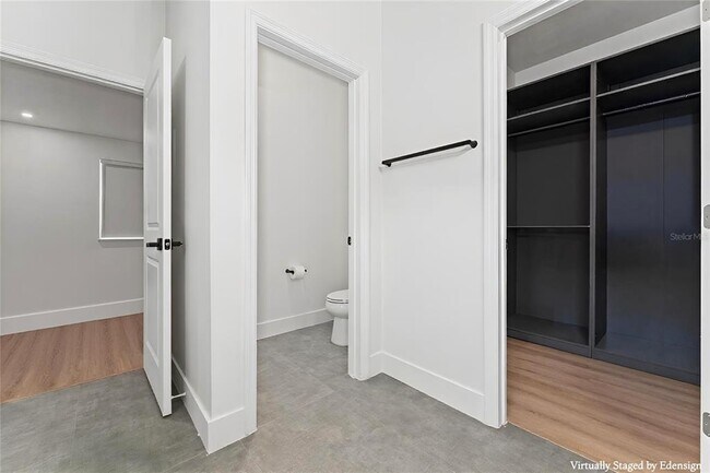 Building Photo - 81 Overleaf Ln