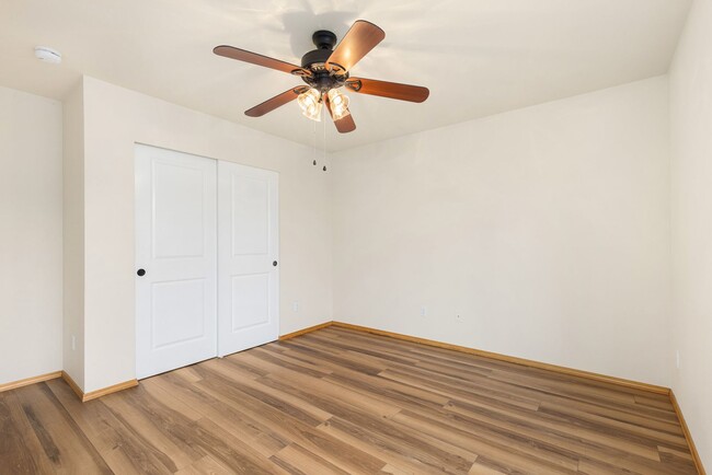 Building Photo - Well Maintained Bothell 4 Bedroom 2.5 Bath Home - Fantastic School District