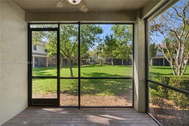 Building Photo - 13012 Riverwalk Cir N