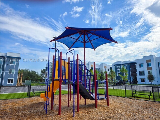 Building Photo - 1471 Hawk Trce Lp