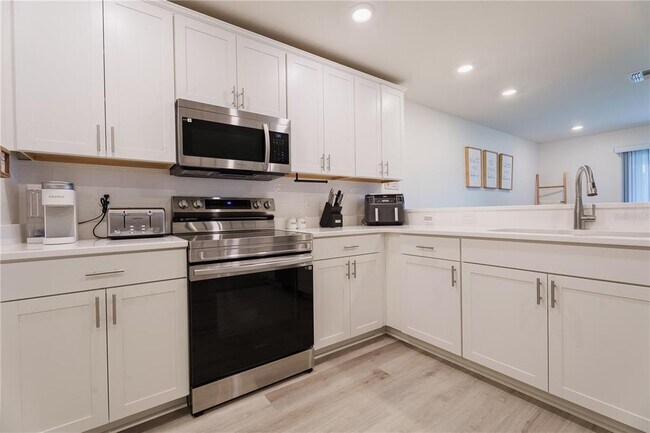 Building Photo - 2884 Idyll Lks Cir