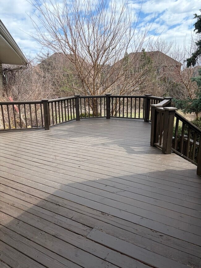 Building Photo - 15601 108th Ave