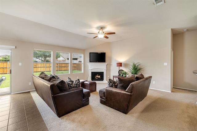 Building Photo - 5640 Lincolnwood Dr