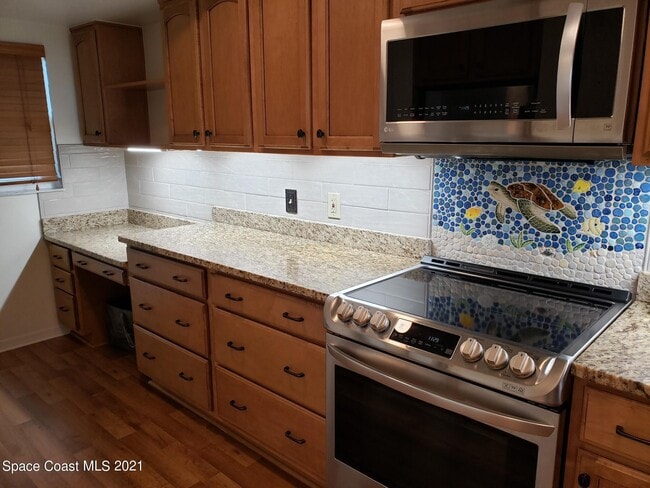 Building Photo - 85 S Atlantic Ave