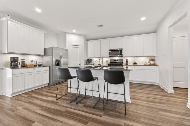 Building Photo - 31319 Kenswick Grove Ln