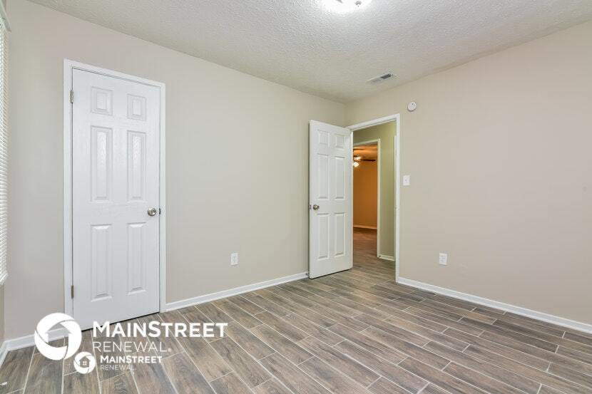 Building Photo - 3717 Paddington Trail