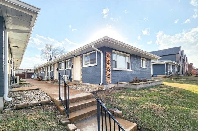 Building Photo - 4156 Folsom Ave