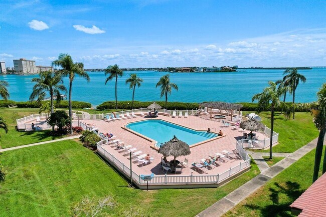 Building Photo - 6268 Palma Del Mar Blvd S