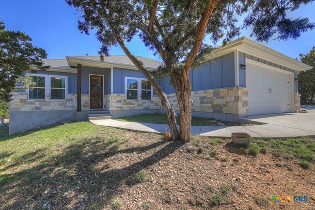 Building Photo - 315 Hilltop Ridge