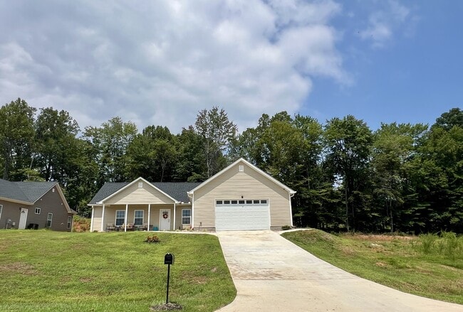 Building Photo - 51 Patrick Ct