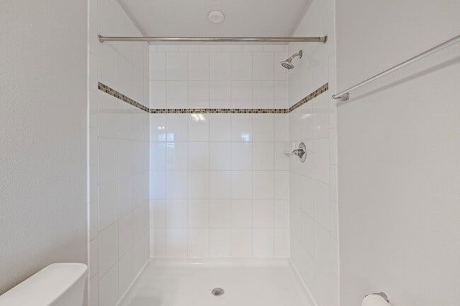 Building Photo - 10705 Verawood Dr