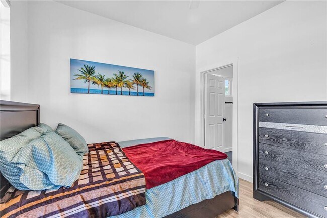 Building Photo - 11511 Marshall St