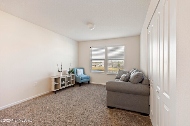 Building Photo - 2411 Oak Stream Dr