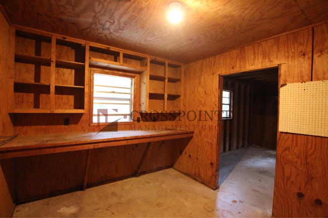 Building Photo - 2 Bedroom 1 Bath Single Family Home in Lindale ISD!