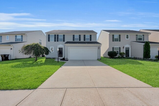 Building Photo - Goshen- 3bed 2.5 bath home ready for the summer cookouts