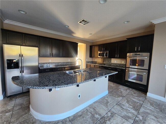 Building Photo - 7426 Matilda St