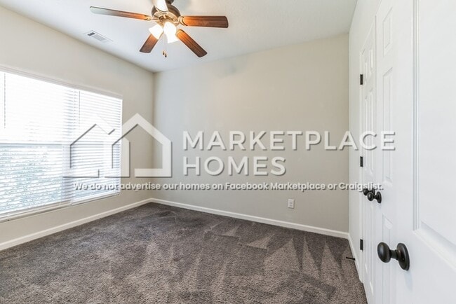 Building Photo - 803 Fenwick Ct