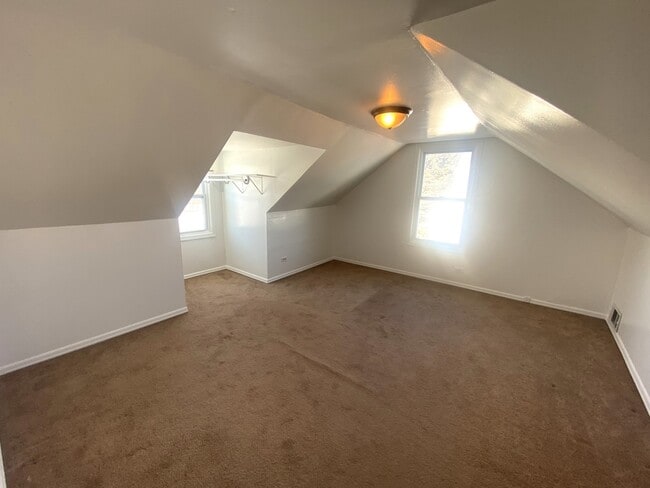 Building Photo - 7935 S Lorel Ave