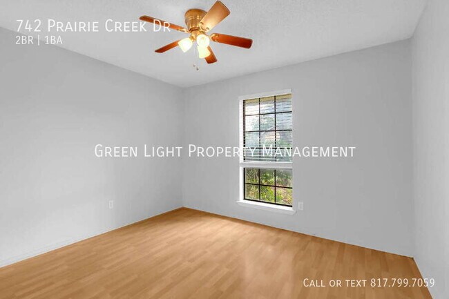 Building Photo - 742 Prairie Creek Dr