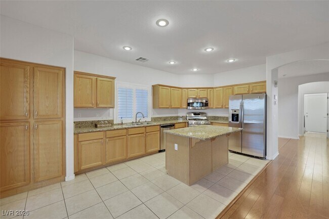 Building Photo - 1058 Silver Stone Way