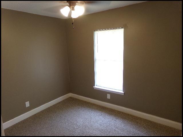 Building Photo - 96 Deer Run Dr