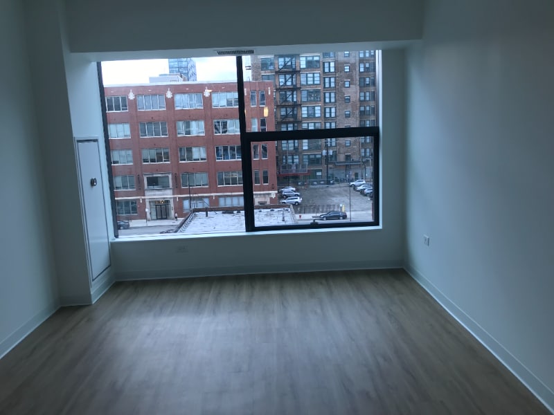 Building Photo - 330 N Jefferson St