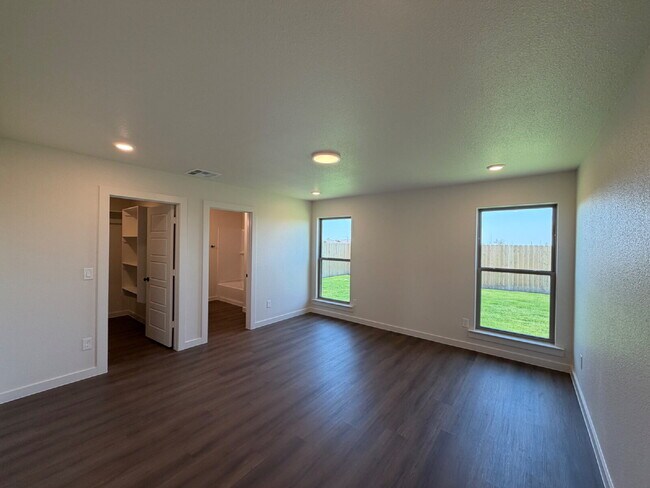 Building Photo - New Spacious 3 Bedroom Home in Frenship ISD with 2-Car Garage