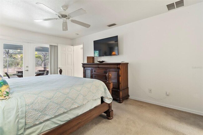 Building Photo - 1728 Kadashow Ave