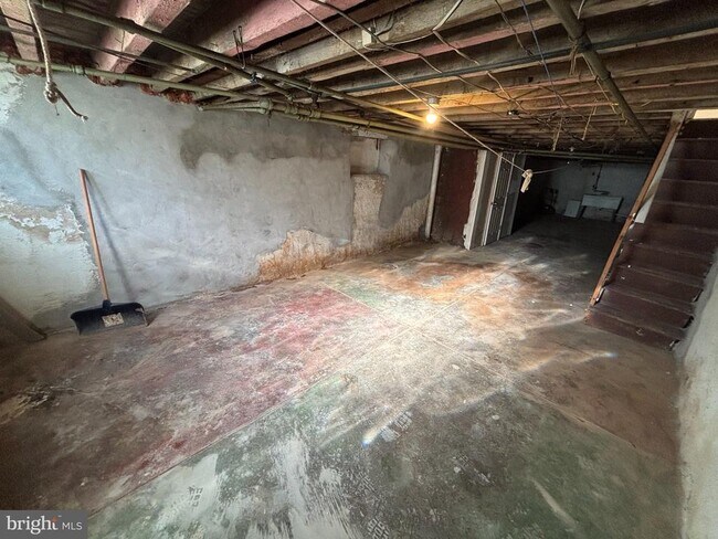 Building Photo - 3263 N Etting St