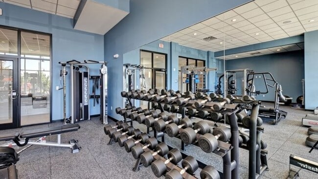 Building Photo - 1160-1178 Silas Deane Hwy