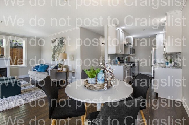 Building Photo - Queen Anne - 2 Bedroom - 2 Bathroom Condo ...