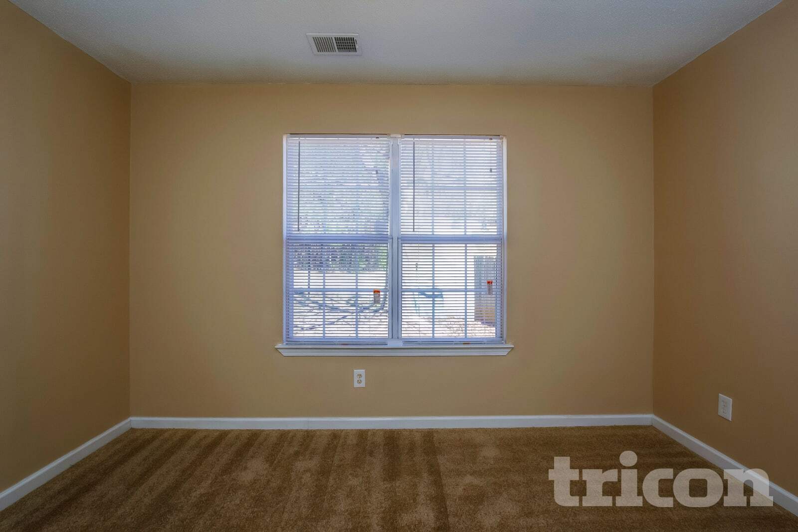 Building Photo - 3185 Lower Creek Dr