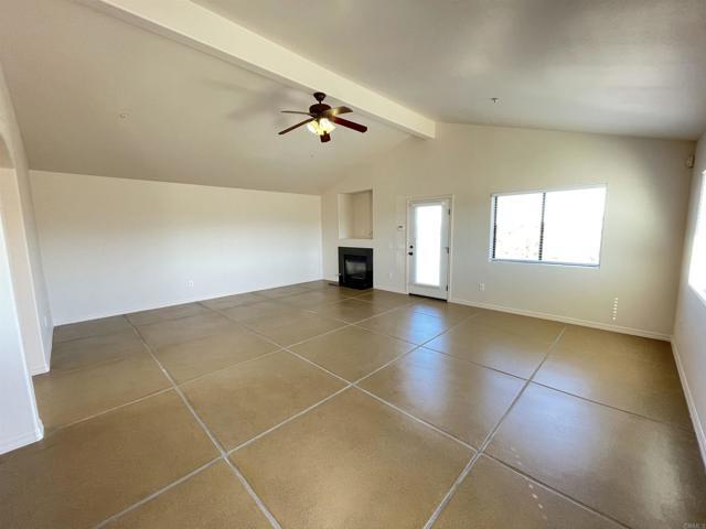 Building Photo - 12465 Hillpoint Ct