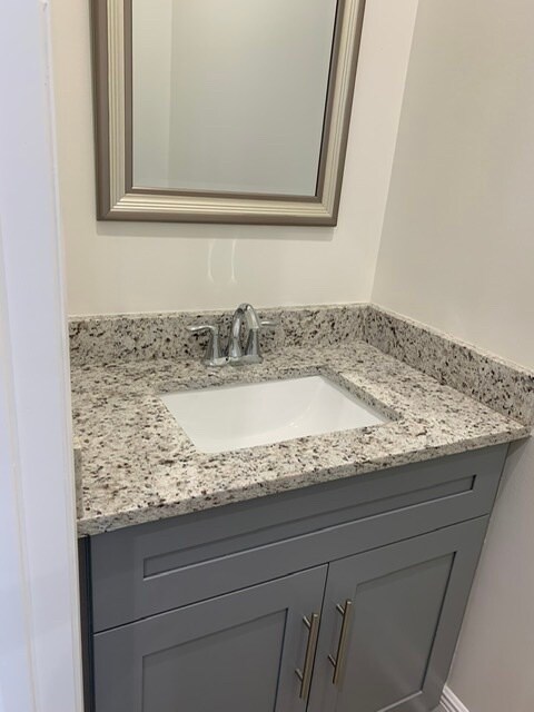 Building Photo - 1622 Montauk Dr