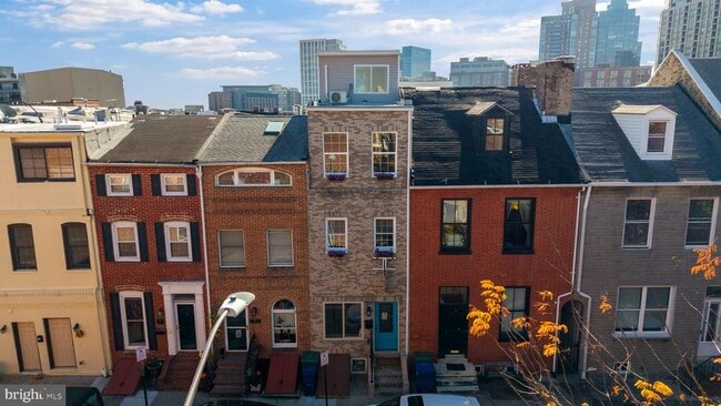 Building Photo - 919 Stiles St