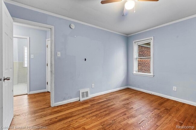 Building Photo - 19412 Sussex St