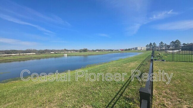 Building Photo - 9613 Sage Creek Dr