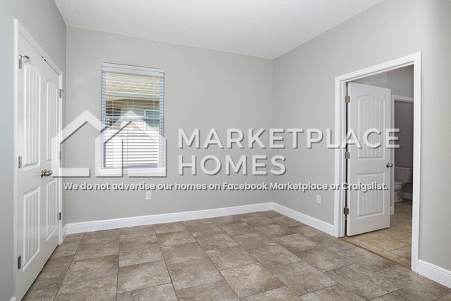 Building Photo - 1867 Rustic Falls Dr